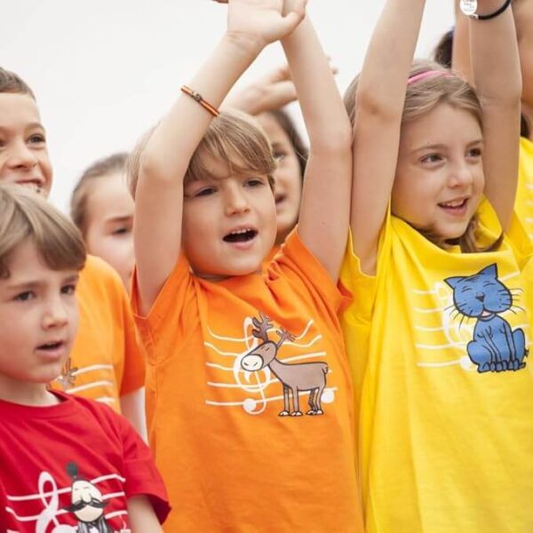 Camisetas Notas Musicales Color Rojo - Imagen 4